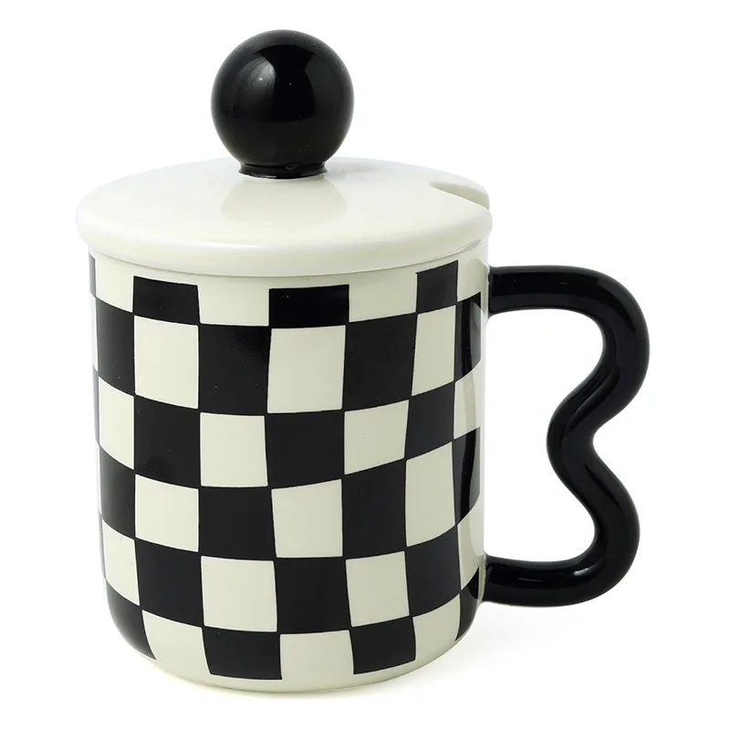 Checkerboard Vintage Ceramic Mug with Lid Feature Handle Cup Office Coffee Cup Home Niche Milk Cup