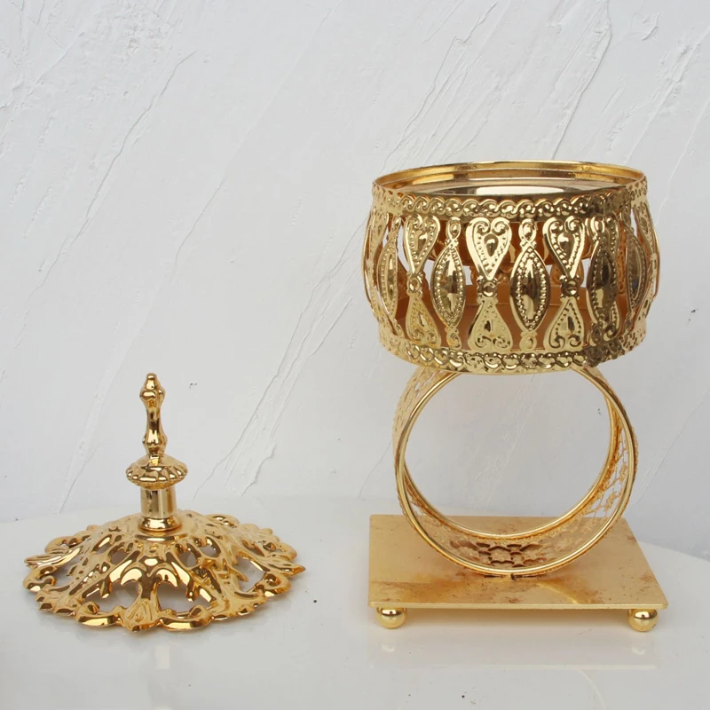 月の形をした金色の香炉、中東スタイルの創造的な金属鉄工芸品、禅の意味を持つ家庭用茶道装飾、1個