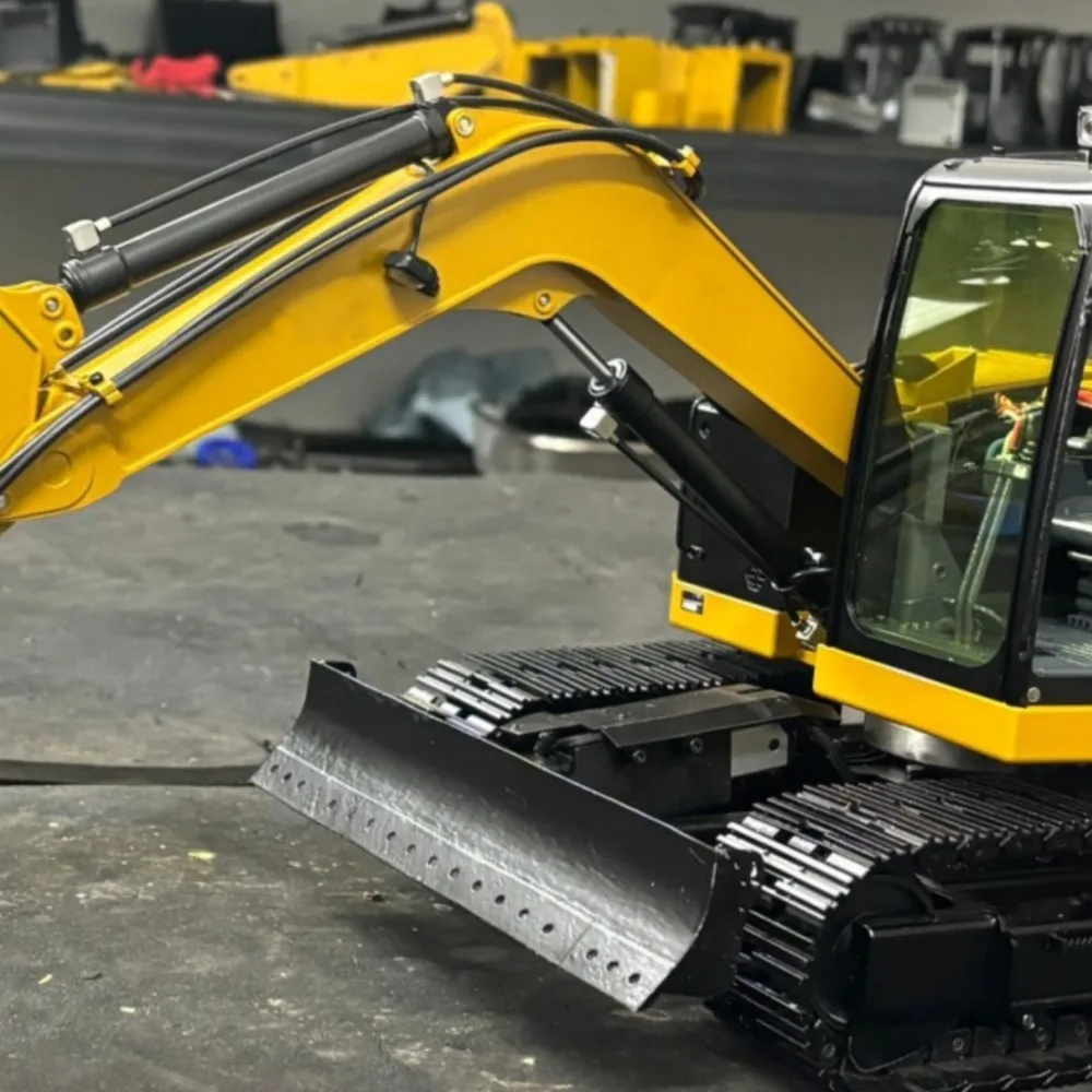 

C308 RC Hydraulic Excavator 1/14 Metal Mini RC Digger RTR Model Flysky ST8 Radio Battery Remote Control Truck RC Toys Model