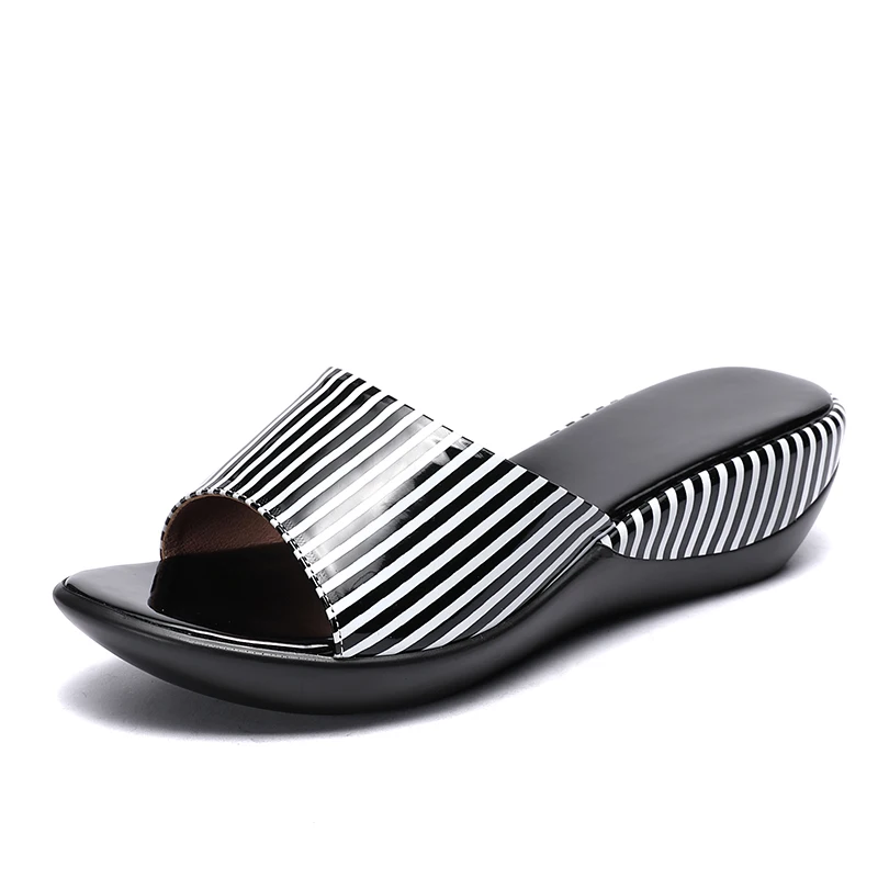 2024 Wedges Slippers New  Ladies Summer Beach Striped Fashion External Wear Flat Sandals Women