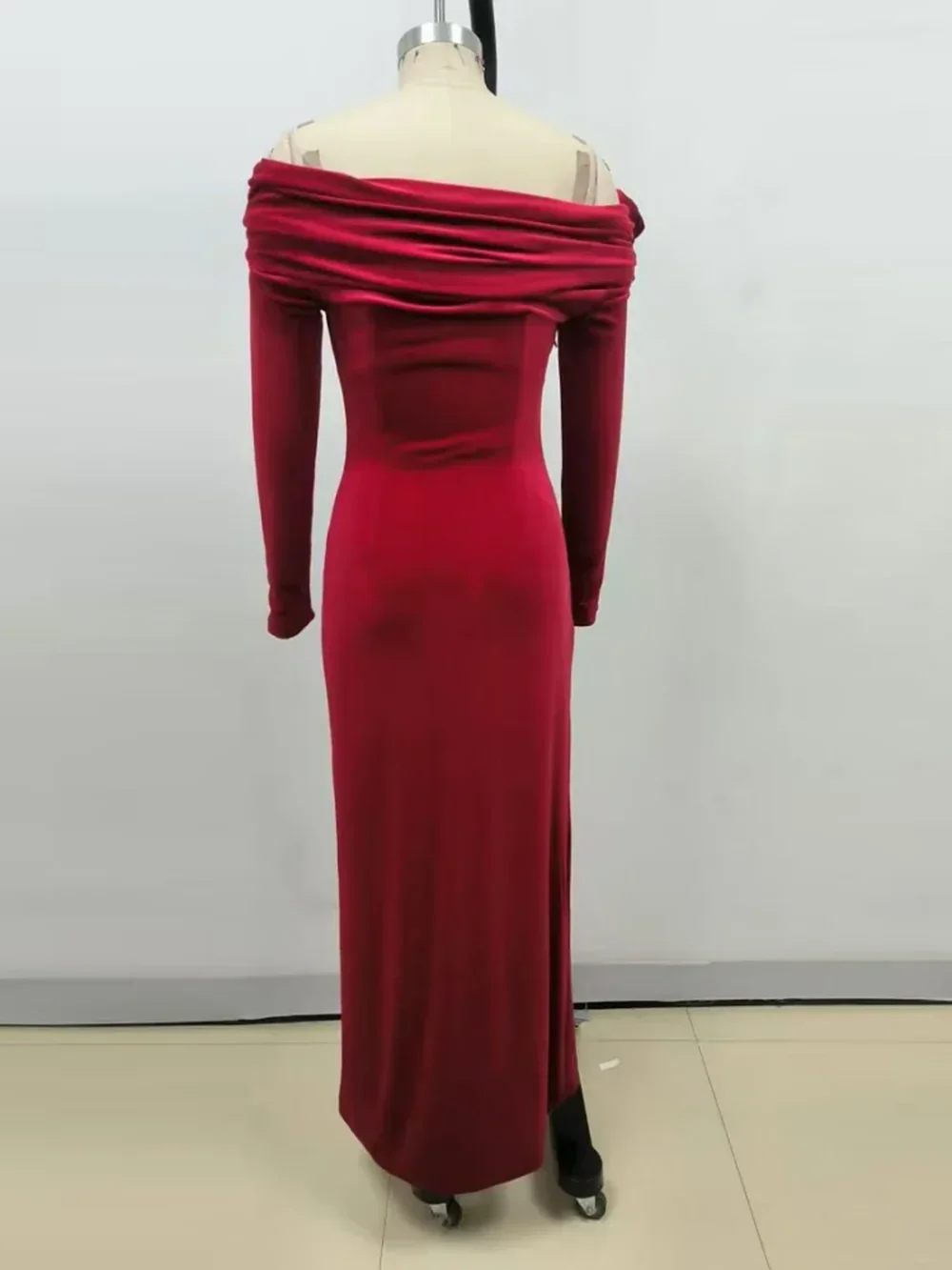 Vestido largo sexi de manga larga con hombros descubiertos y flores en 3D para mujer, vestidos con cuello oblicuo de terciopelo rojo, vestido de fiesta de noche y Navidad