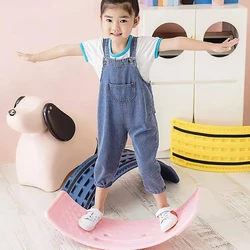 Multifunctional Twisting Balance Board Concentration Bending Board Toy for Children's Indoor Seesaw Sensory Training Equipment ﻿