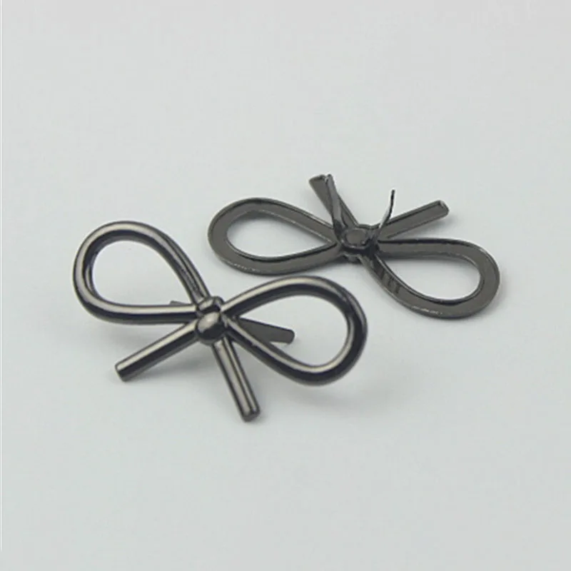 2pcs Metal Bowknot Buckle New Style Decoration Shoes Clasp for DIY Handbag Bag Garments Hardware Closure Bag Parts Accessories