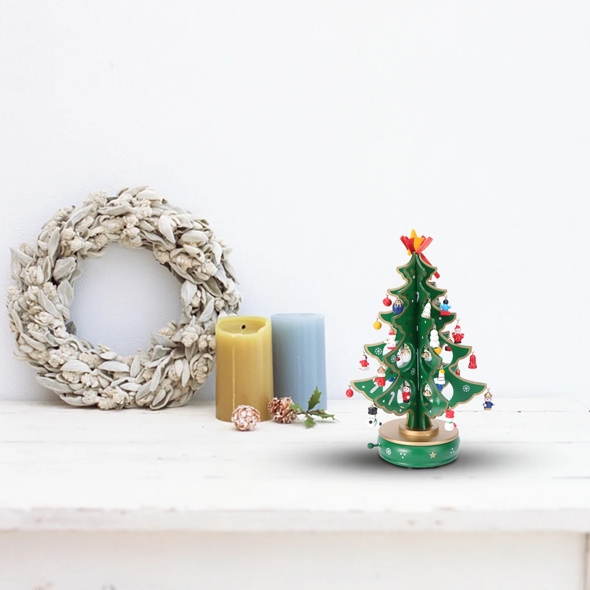 

Christmas Tree Music Box Wooden Miniature Handmade Green Classic Melody Romantic Gift For Women Birthday Valentine Wedding