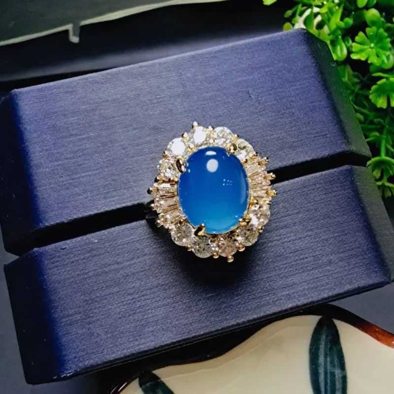 anel-feminino-com-incrustacoes-de-calcedonia-azul-natural