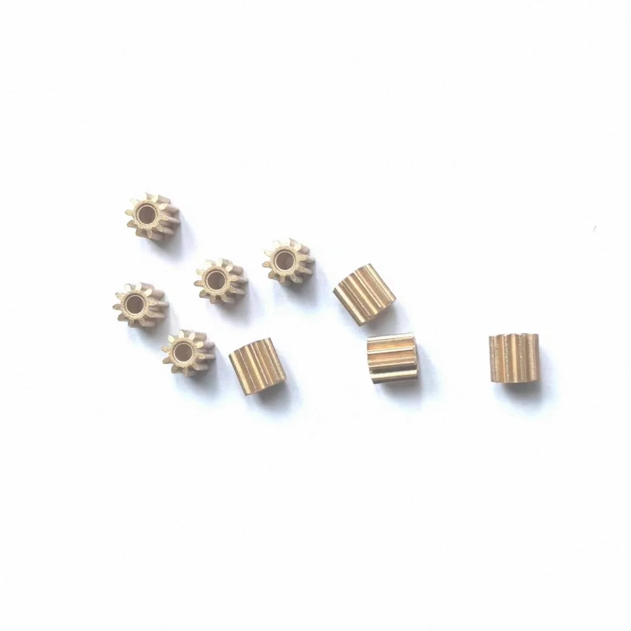 M0.5 10 Teeth 2.3mm Small Robot Low-Noise Copper Gear for Toy Car Smart Door Lock Electric Curtains Educational Tech Toy