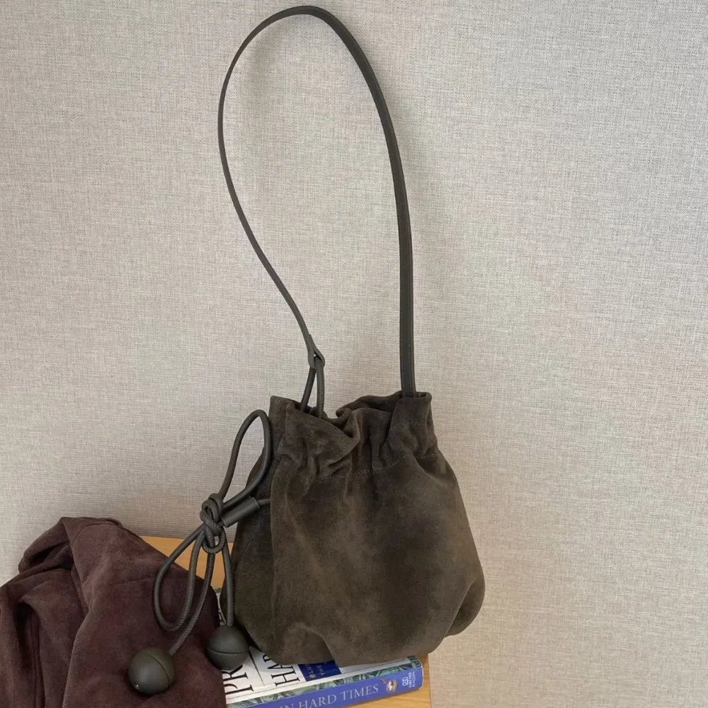 Vintage Leopard Print Drawstring Bucket Bag Women's Early Autumn Maillard Suede Pleated Fashion Single Shoulder Messenger Tide