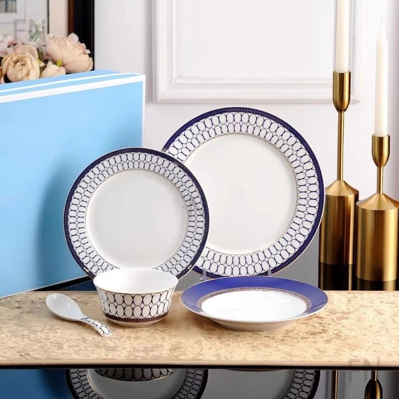 Bone China Five-Piece Tableware Set Includes Bowl Plate and Soup Spoon Home Dining Collection for Family and Guests