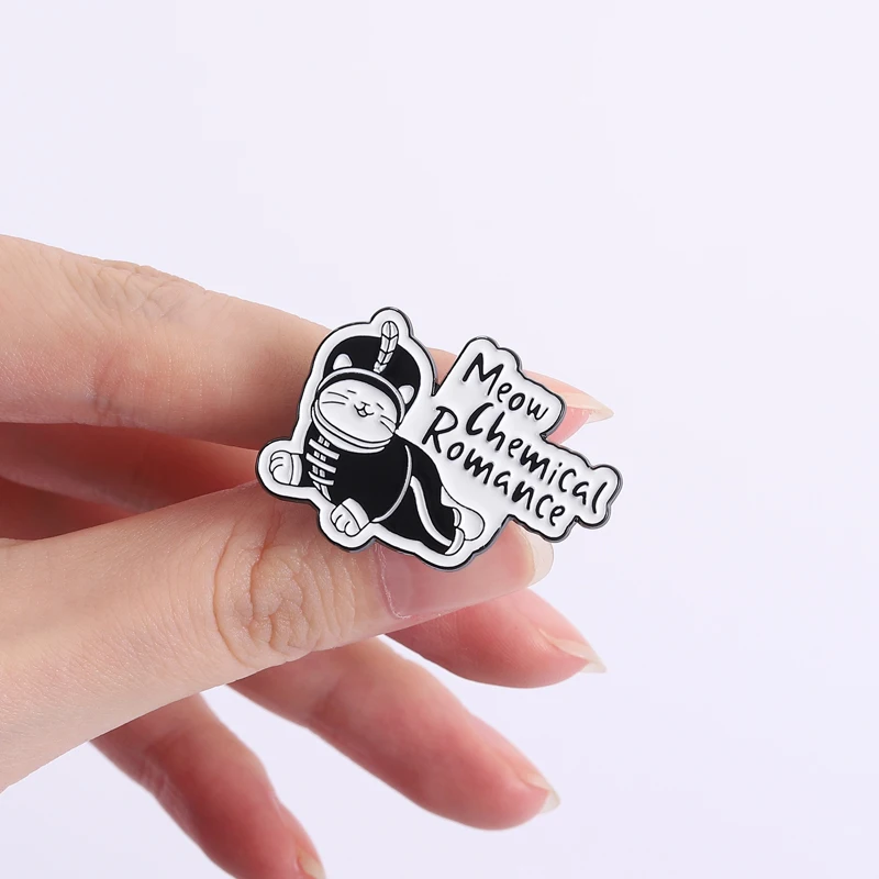 مرحبا بكم في القط موكب المينا دبوس مضحك العسكرية القط مواء الكيميائية الرومانسية دبابيس شارة التلبيب مجوهرات هدايا للأصدقاء