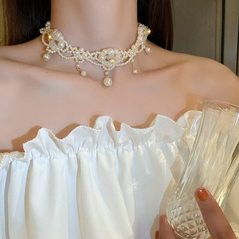 Vintage Layered Faux Pearl Flower Choker Necklaces Imitation Pearl Rhinestones Pendant Chains Women Necklaces for Party
