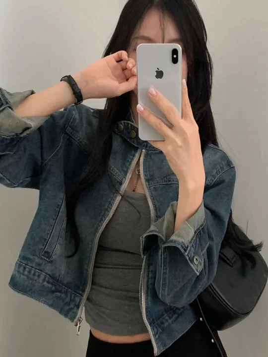 เสื้อแจ็คเก็ตยีนส์ทรงหลวม คอตั้ง สไตล์เกาหลี สำหรับผู้หญิง ดีไซน์เก๋ไก๋ มีซิป  ไซส์เล็ก  ใส่ได้หลากหลายโอกาส เหมาะสำหรับฤดูใบไม้ร่วง