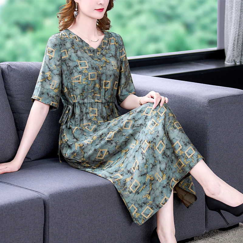 

2024 Print Natural Rayon V-Neck Sexy Midi Dress Women Korea Vintage Casaul Party Dress Summer Short Sleeve Elegant Bodycon Robe