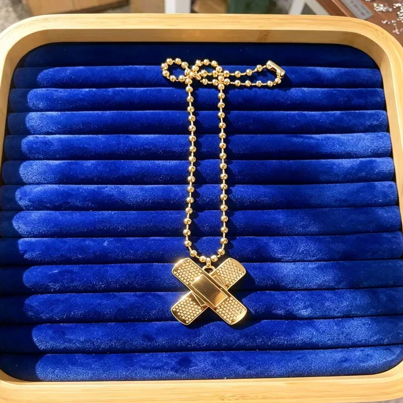 Unisex Trendy Cross Wound Plaster Shape Charm Necklace, Hip Hop Stylish Design Beaded Chain, Fashion Pendant Jewelry