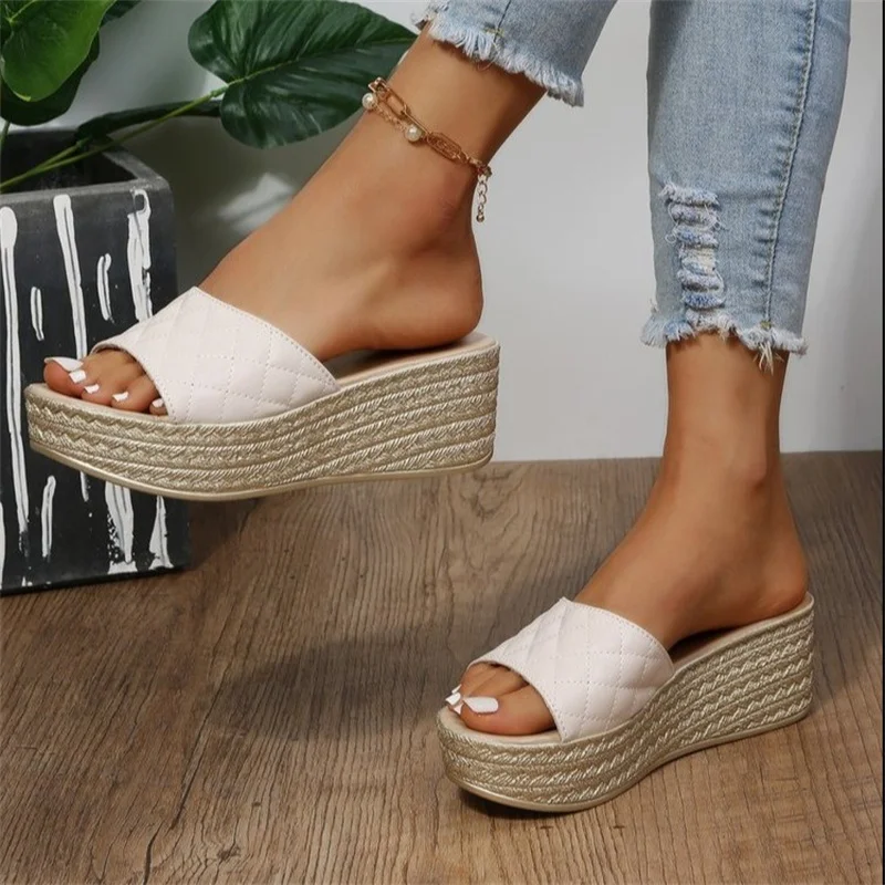 2024 Summer Round Toe Wedge Platform Shoes Casual Solid Color Fashion Sexy Women\'s Sandals Hollow Comfortable Fish Mouth