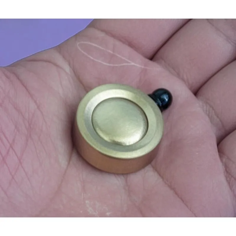 Deluxe Reel - Locking Device (Brass) Magic Tricks Vanish Magia Stage Close Up Street Accessories Illusions Mentalism Prop Comedy