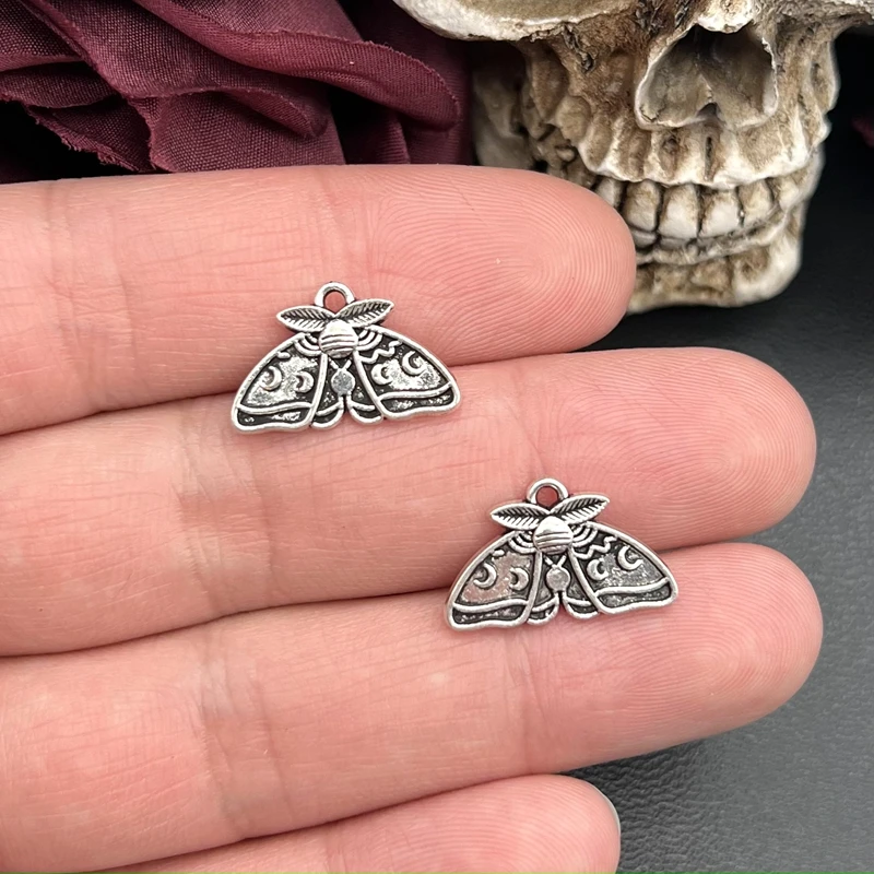 15pcs 20*12.5mm Zinc Alloy Moon Moth Charms Pendant Designer Charms Fit Jewelry Making DIY Jewelry Findings