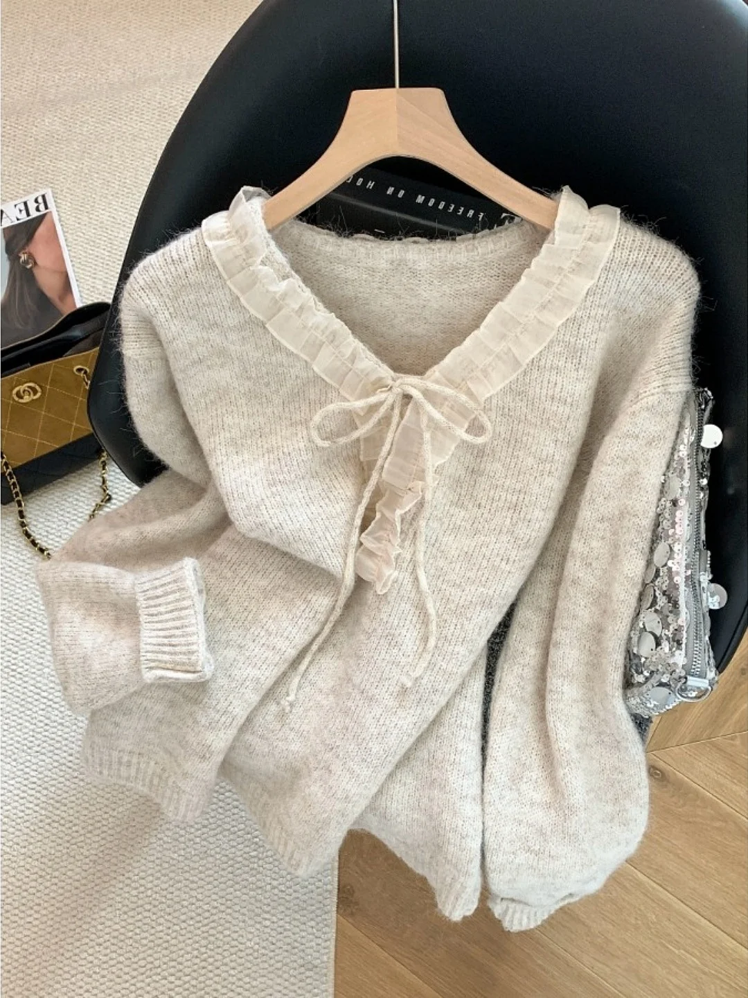 

Korean Style V-Neck Turtleneck Knitted Sweater Women's Autumn Winter New Sweet Bow Knot Soft Cotton Top Floral Lace Trim