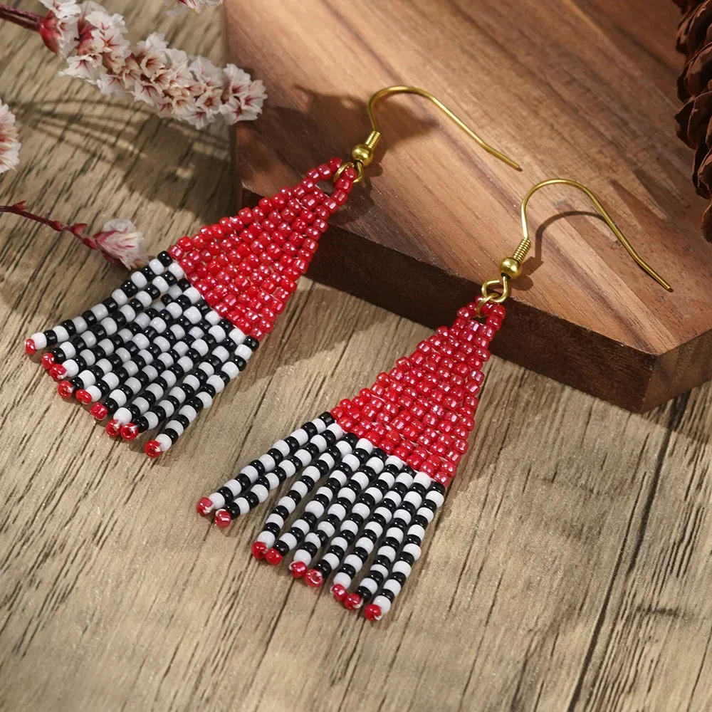 

Rice bead earrings Tassel Intersperse Originality Hand knitting Bohemia Alloy Fashion Female Simple Beaded earrings