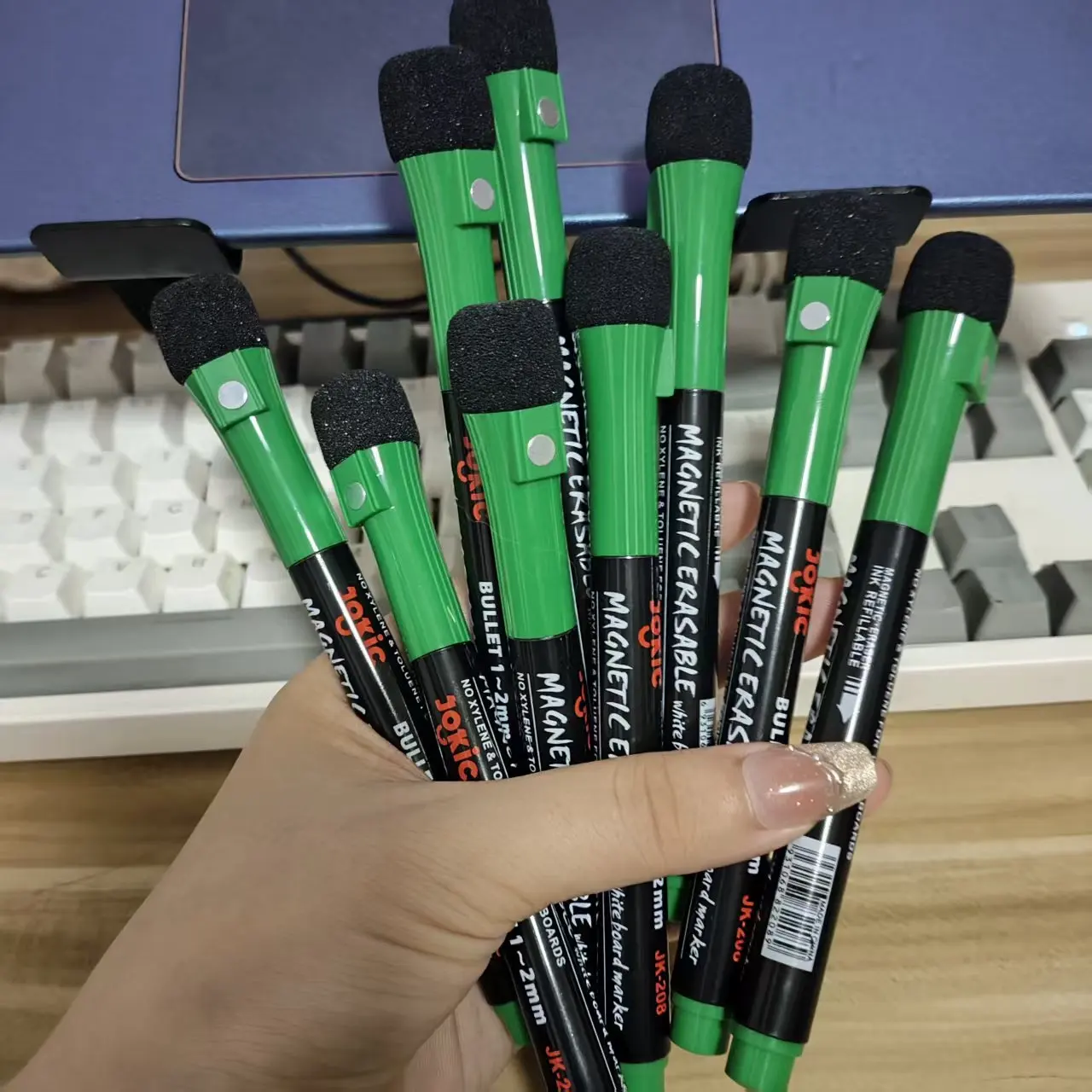 

Magnetic Dry Erase Whiteboard Markers 9 Count Green Fine Tip Thin Dry Erase Markers with Eraser for Home Office School Supplies