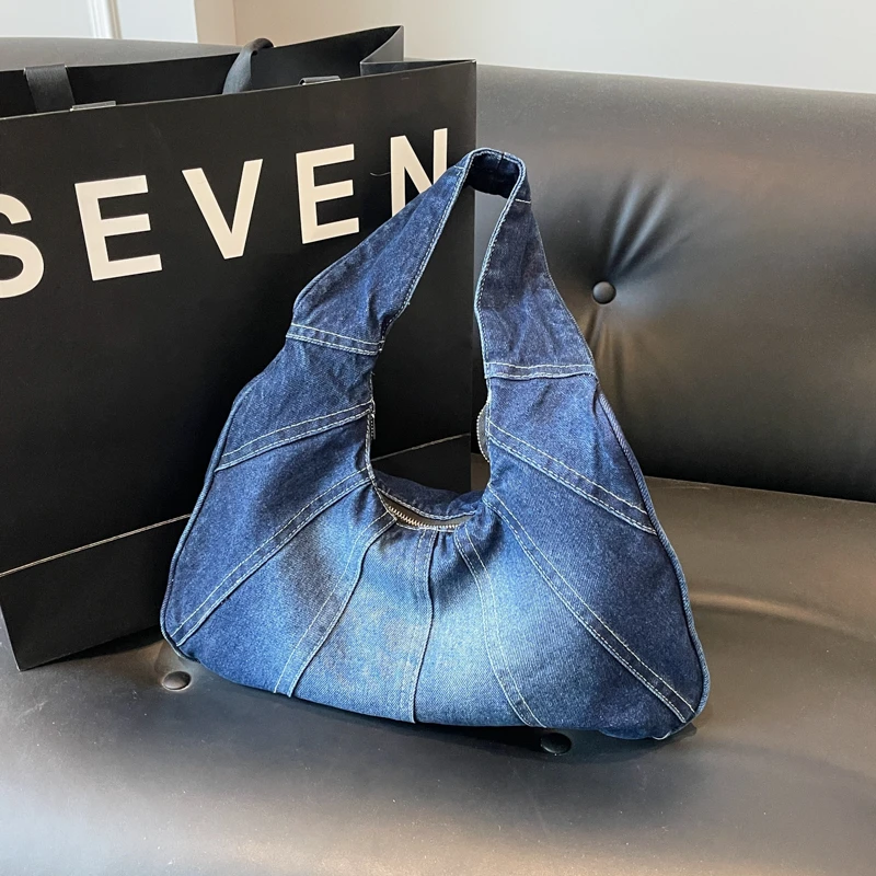 Internet Celebrity Vintage Denim Butchert Bag 2024 Autumn New Cloud Armpit Shoulder Bag Large Capacity Student Class Handbag