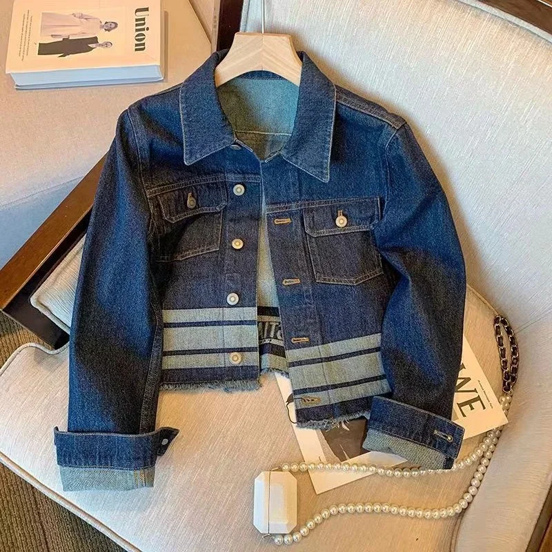 Small Vintage Crop Blue Women's Denim Jackets Short 2025 Models New In Sale รีวิวเกาหลี เสื้อผ้ามากมาย เสื้อโค้ทยีนส์หญิง