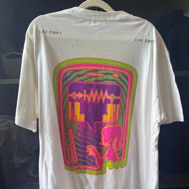 Real Photo Cotton CAVEMPT Tshirts Color EEG Waves Long Haired Girl Silhouette Pattern Men Women Casual Street CE Short Sleeve