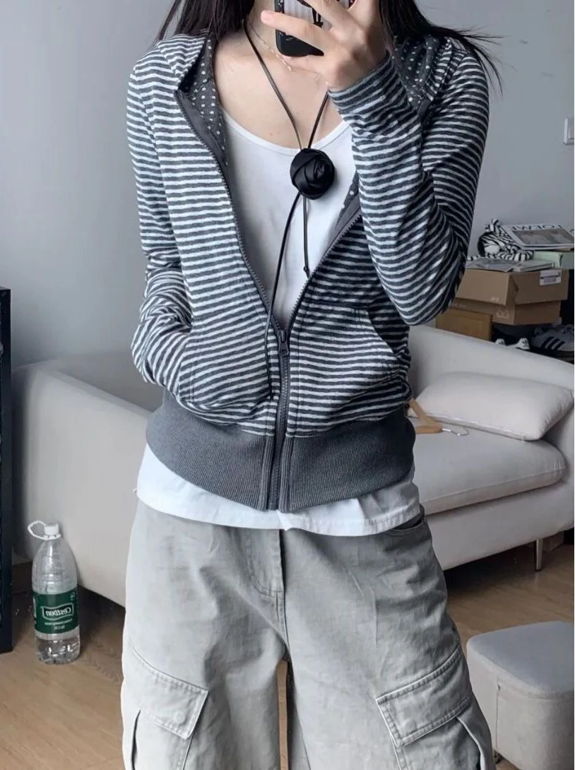 Striped Loose Long Sleeve Hoodie - Image 4