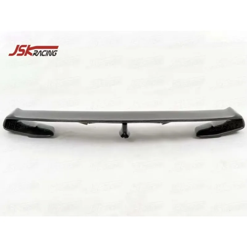 Hot Sale OEM STYLE CARBON FIBER REAR SPOILER WING for 2008-2016  R35 GTR CBA DBA