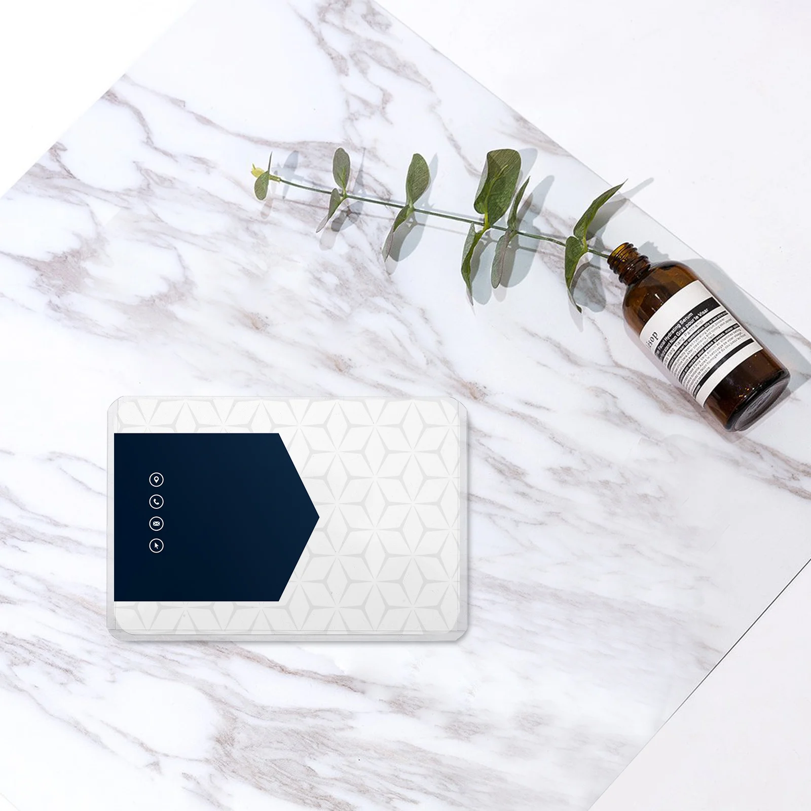 25 قطعة من أكمام البطاقات البلاستيكية الواضحة من البلاستيك الصلب لبطاقات تجارة كرة القدم حافظة حامل صلبة مقاومة للماء