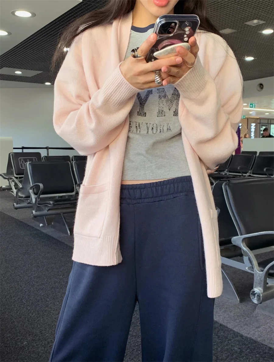 

Мягкий вязаный шерстяной кардиган-пальто средней длины с V-образным вырезом, розового цвета, с вставками на плечах, удобный, с длинными рукавами