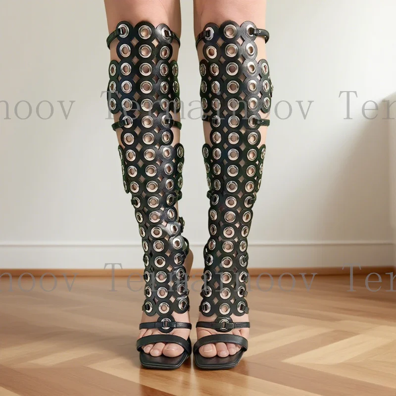 مثير النساء صنادل طويلة إلى الركب خنجر كعب عبر الأشرطة مشبك دائري ديكور سستة المصارع الكعوب فستان أحذية الحفلات الساخن