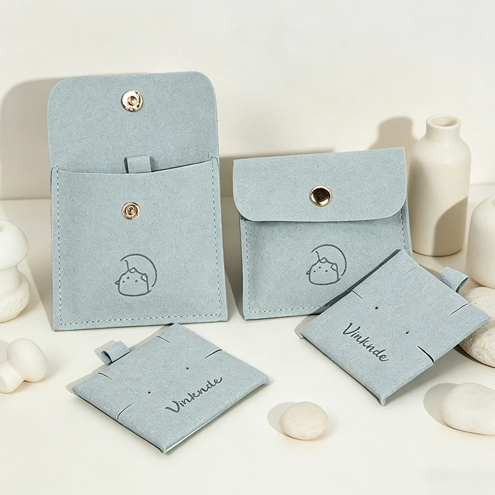 buste-personalizzate-8x8cm-per-gioielli-con-scomparto-6x6cm-per-anelli-orecchini-collane-bracciali-spille-e-portachiavi-con-logo-stampato