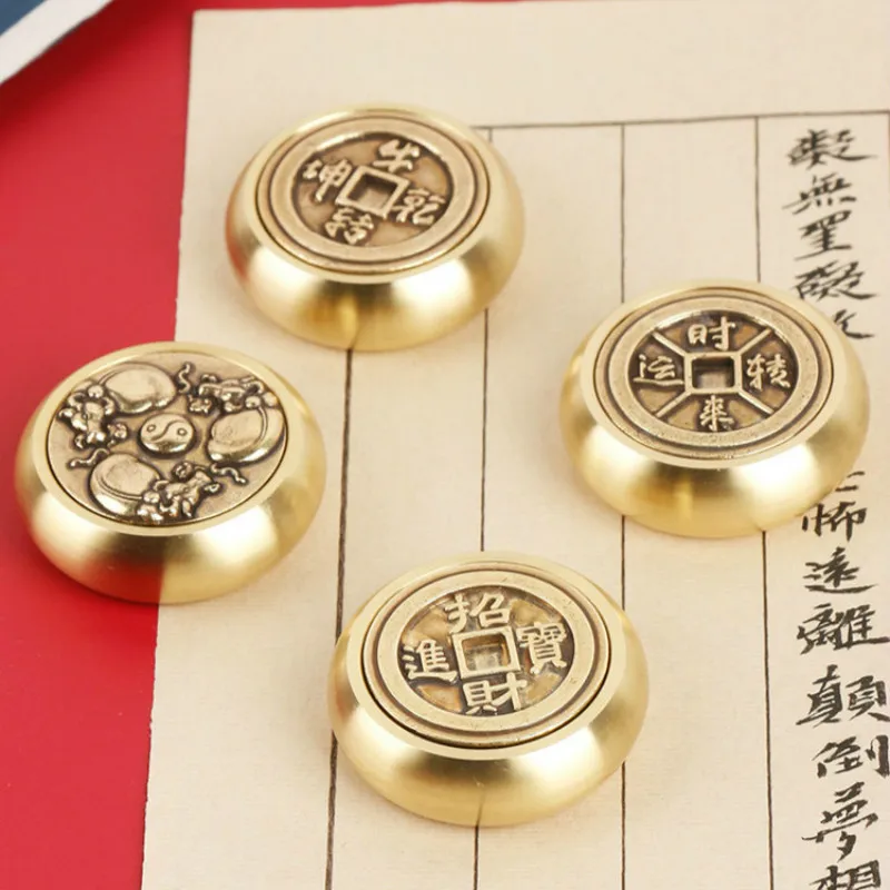 Creative Brass Paperweights Round Rotating Ornament Chinese Painting Calligraphy Paperweights Student Paper Pressing Paperweight