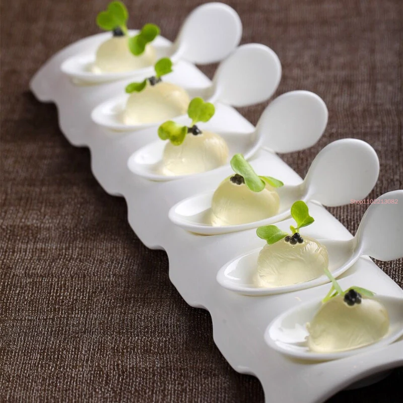 

White Ceramic Shaped Spoon Caviar Molecular Cuisine Sushi Fruit Salad Plate Dishes Restaurant Kitchen Cutlery