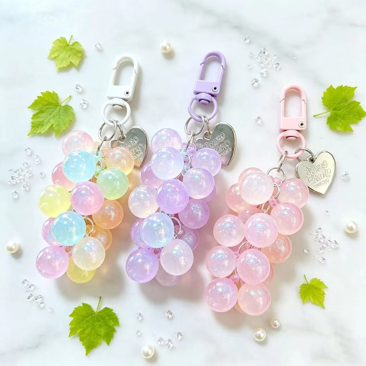 Crystal Grape Charm Keychain Sweet Cool Simulated Fruit Keyring Pendant Bag Hanging Ornament Women Backpack Decorations