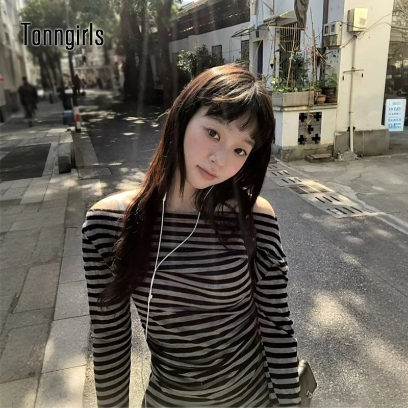 

Tonngirls Aesthetic 2000-х годов женская футболка с длинным рукавом в полоску повседневные футболки с открытыми плечами корейский стиль Fairycore Y2k футболки