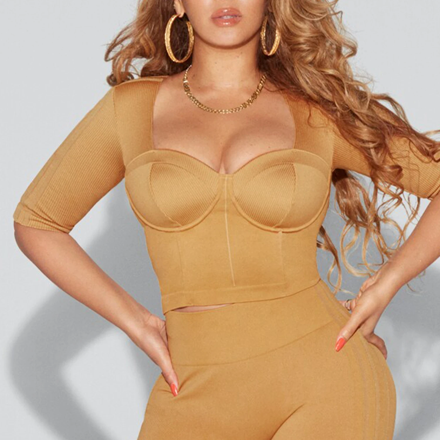 

Adidas Official Authentic Women's Slim Fit Fashion Lightweight Short Sleeve T-Shirt GP4738