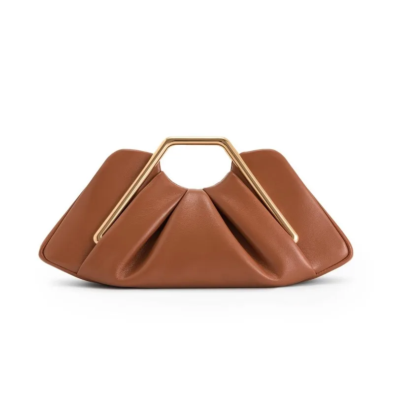 

Trend Magnetic Buckle Cloud Bag A Must for Autumn and Winter Light Luxury Texture Large Capacity Folds Women's Portable Handbags