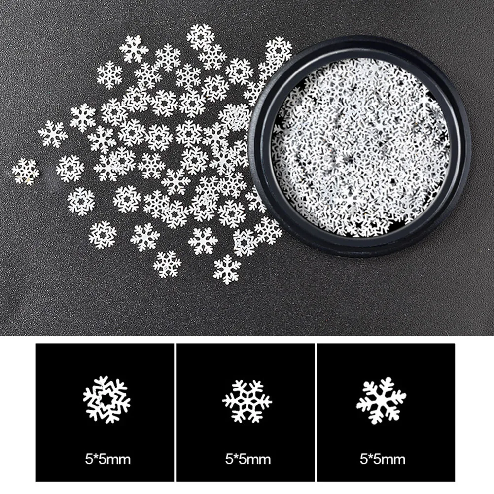

Ultra Thin Snowflake Nail Art Stickers 3 Styles DIY Nail Decoration with Gel Or Varnish for Charming Party Look Women