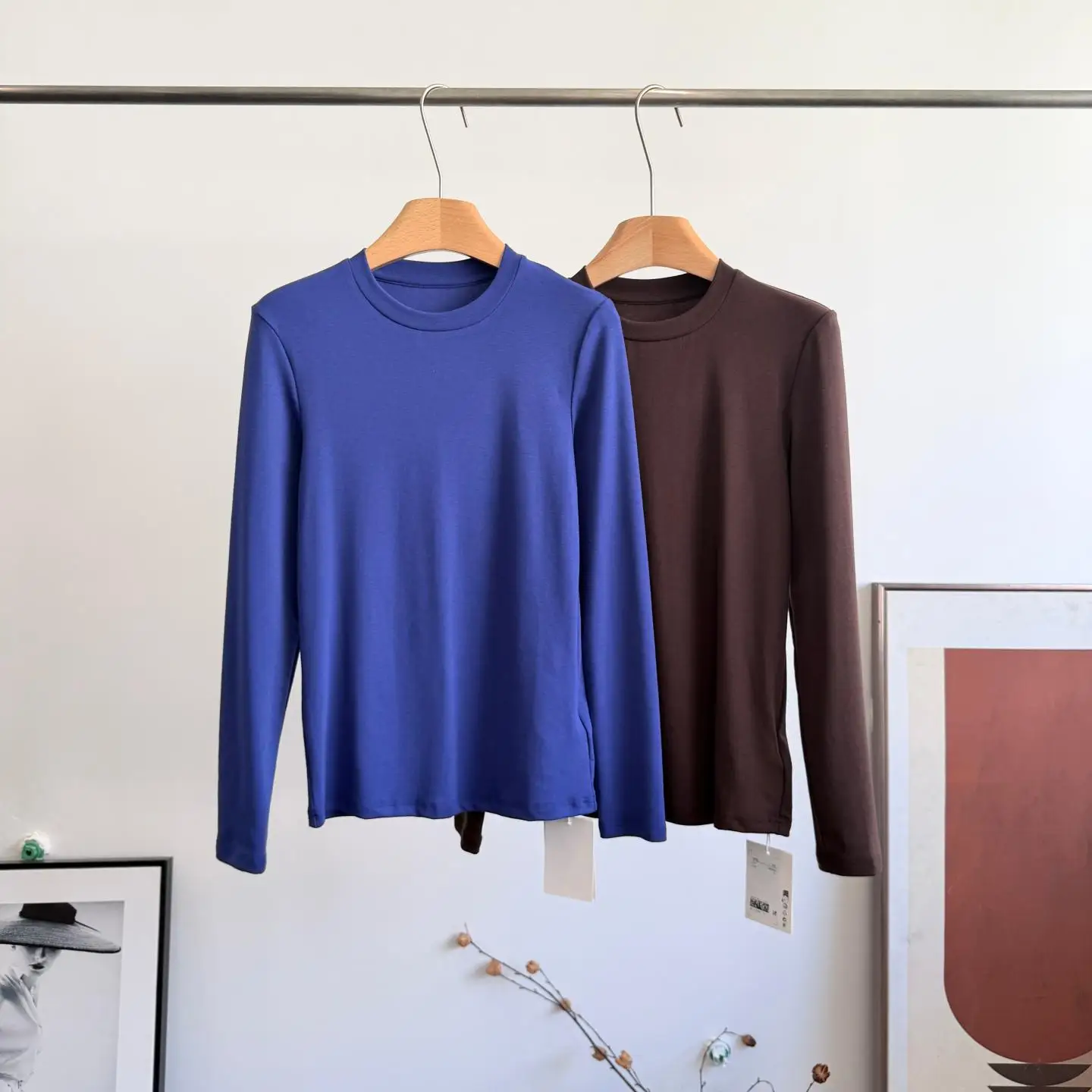 Nordic Style Women's Slim Fit round Neck T-Shirt Elastic Cotton Blend Base Layer Shirt Long Sleeve Basic Casual Top