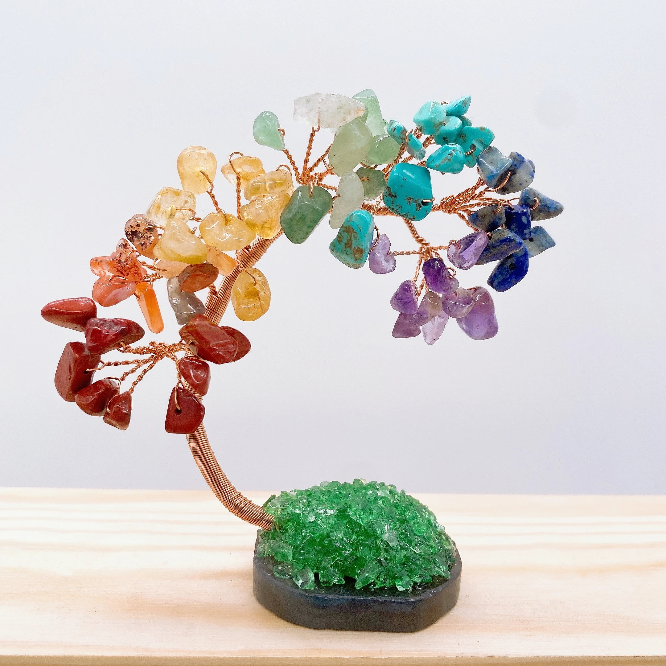 

Natural Chakra Gravel Tree Specimen Crystal Quartz Stone Agate Base Lucky Tree Crafts Home Decoration DIY Gift Souvenir