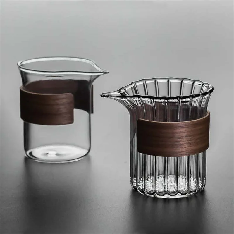 Japanese Style Stripe Transparent Heat Resistant Glass Tea Cup With Anti-scalding Walnut Cup Holder Kungfu Tea Dispenser Teaware