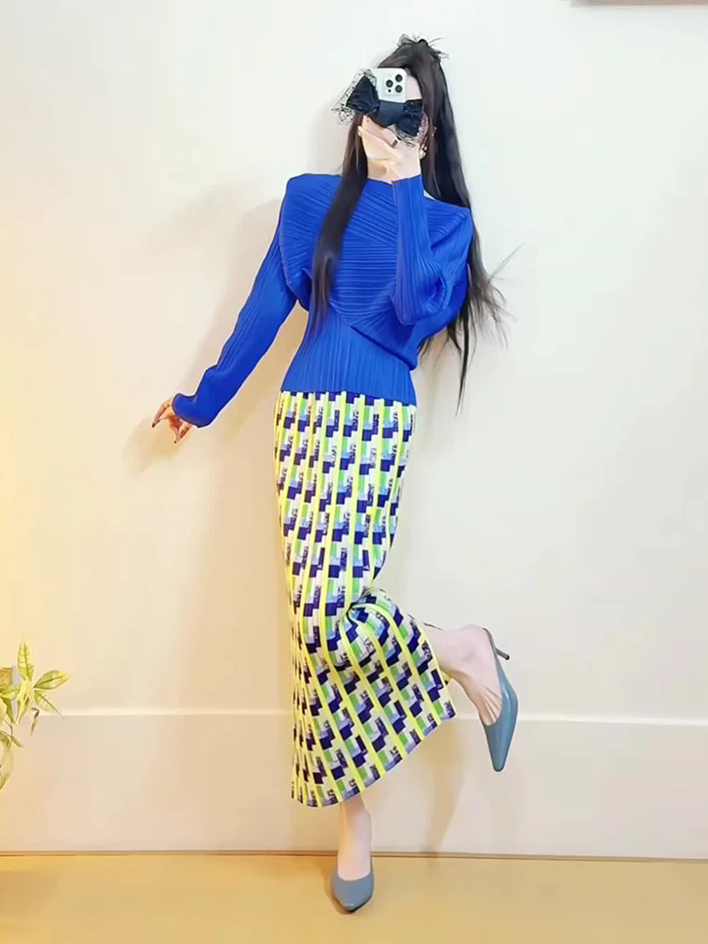 

Fashionable Printed Long Sleeve Women's Set Three-piece Skirt And Top Anti-aging Pleated Two-piece Summer Outfit by Sanza Art...