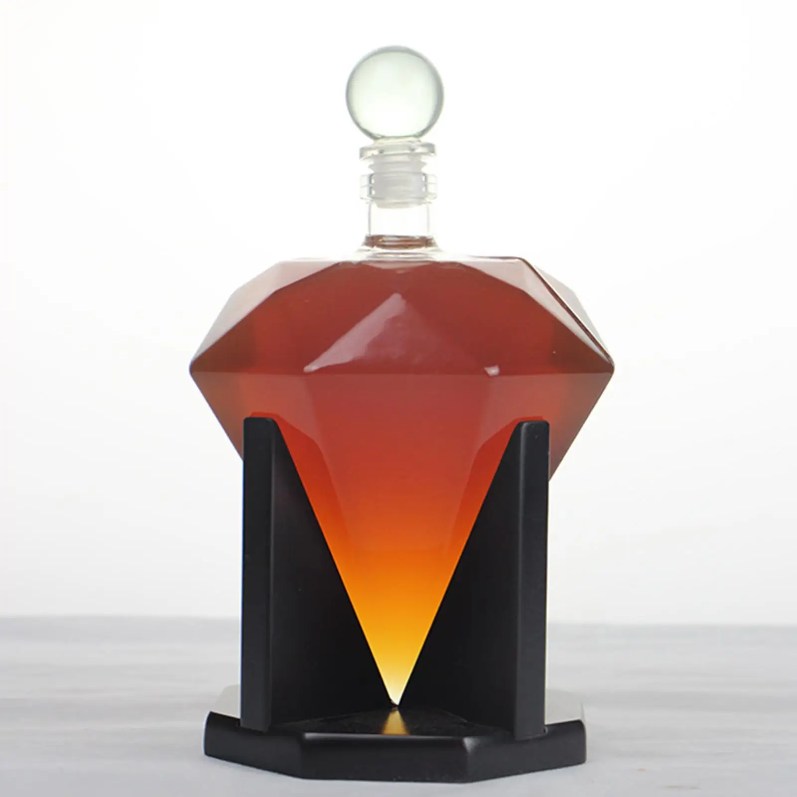 

750ml Heart Shape Wine Decanter Liquor Bourbon Wine Pourer Bar Decoration