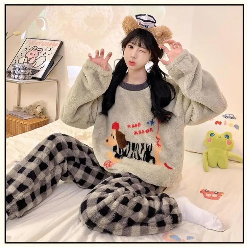 

Kawaii осенне-зимняя домашняя одежда, милая одежда для сна на флисовой подкладке, утепленная ночная рубашка, женский пижамный комплект из кораллового флиса с героями мультфильмов