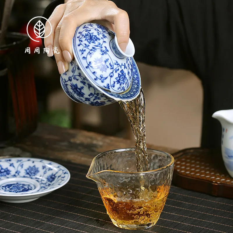 High-End Jingdezhen Blue and White Interlock Branch Gaiwan Non-Scald Tea Brewing Bowl Household Porcelain Set Large