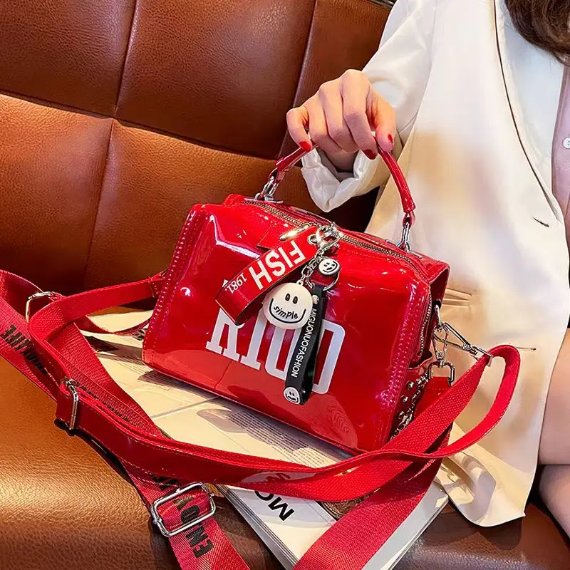 

2024 new advanced letter handbag Female foreign style Jelly bag casual all-in-one broadband pillow bag crossbody bag