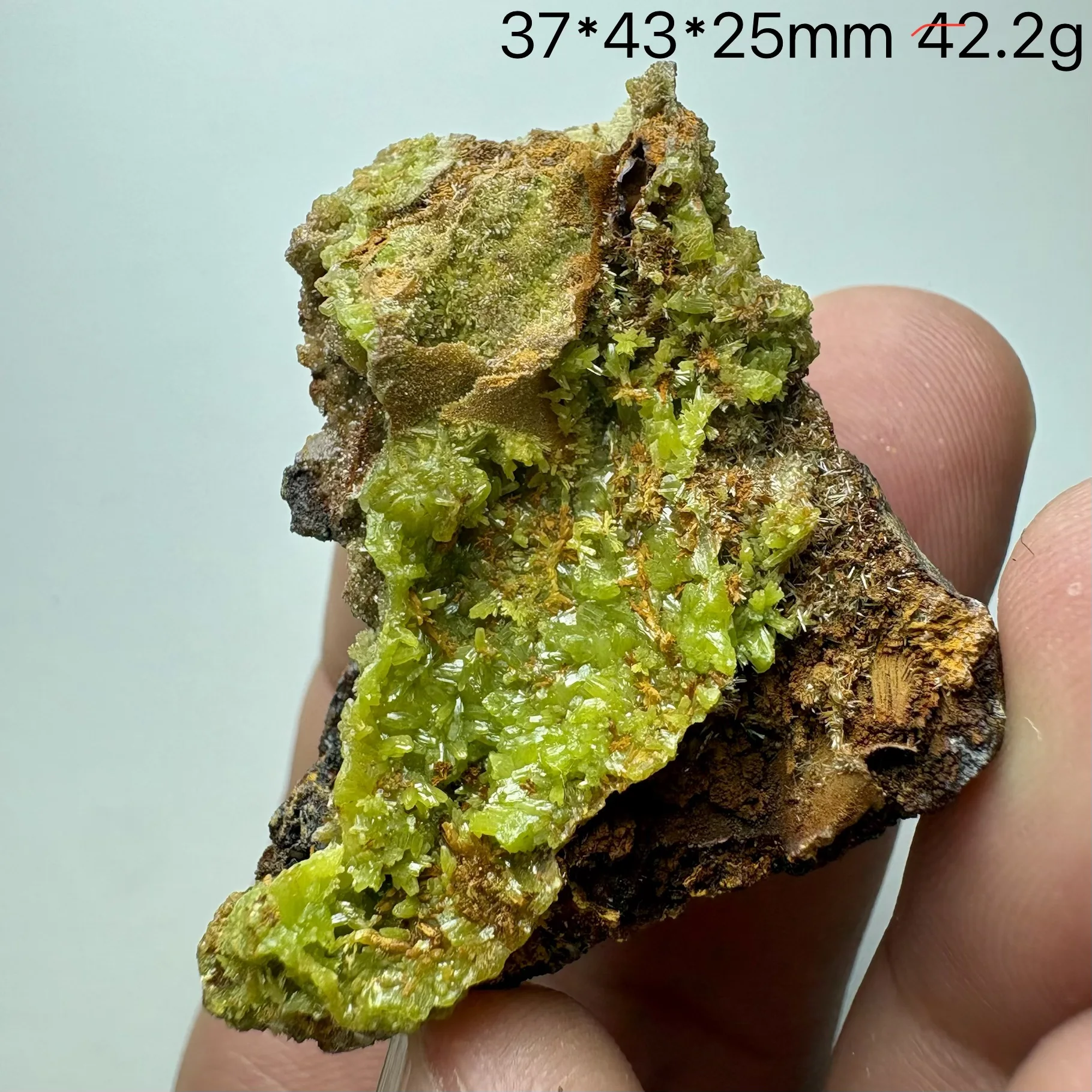 Natural Material, Phosphophyllite, Crystal Mineral Specimen, Mineral Collectible, Fluorite, Crystal Cluster, Quartz Cluster, Raw