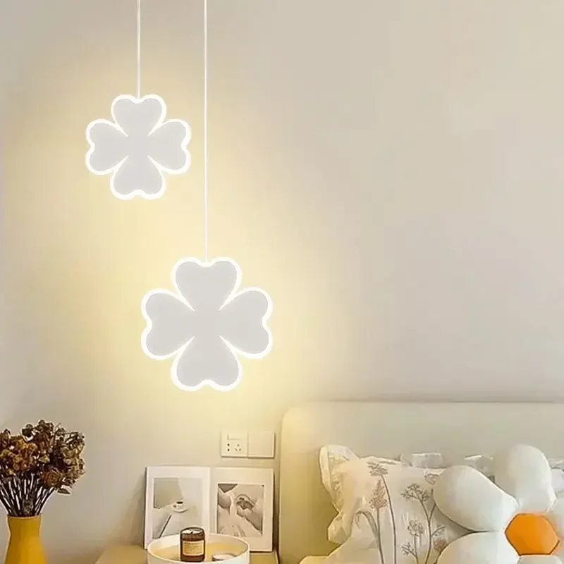 

Four-leaf clover bedside Pendant Lights modern simple girls' heart children's room bedroom aisle hanging wire lamp
