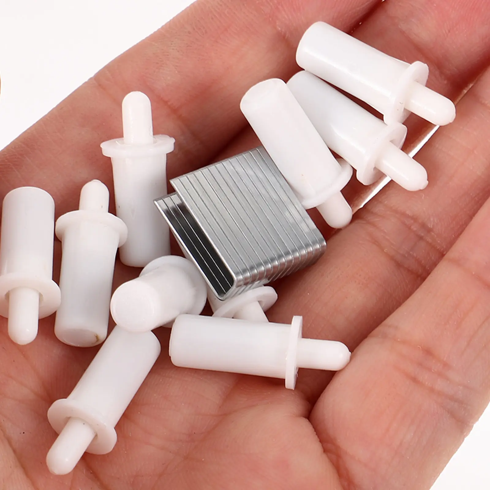 1Set Shutter Repair Kit with 0.75inch Window Screen Plunger Pins Plastic Metal Blind Repair Pins for Plantation Louvers Curtains